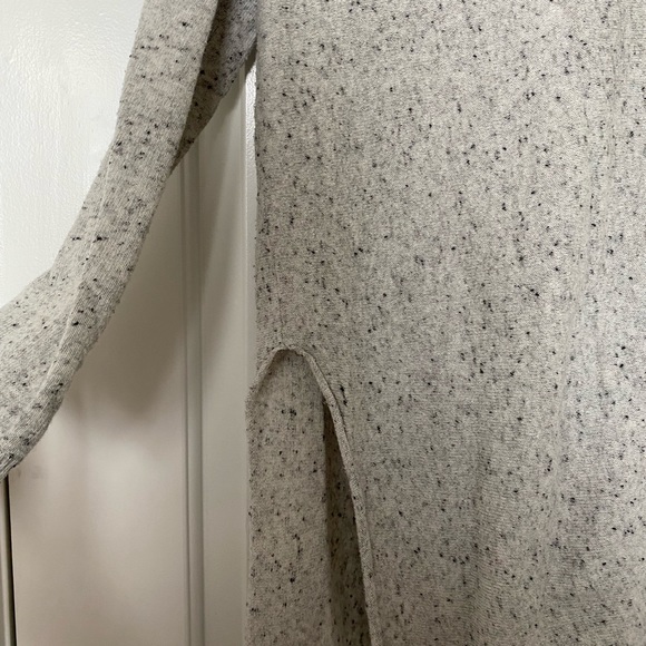 Sweater by RDI - Picture 2 of 3